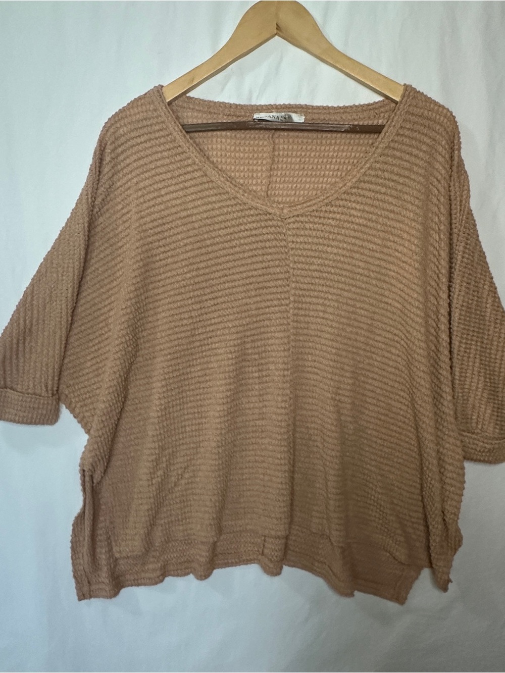 Zenana Outfitters Waffle Knit V-Neck Sweater in Tan